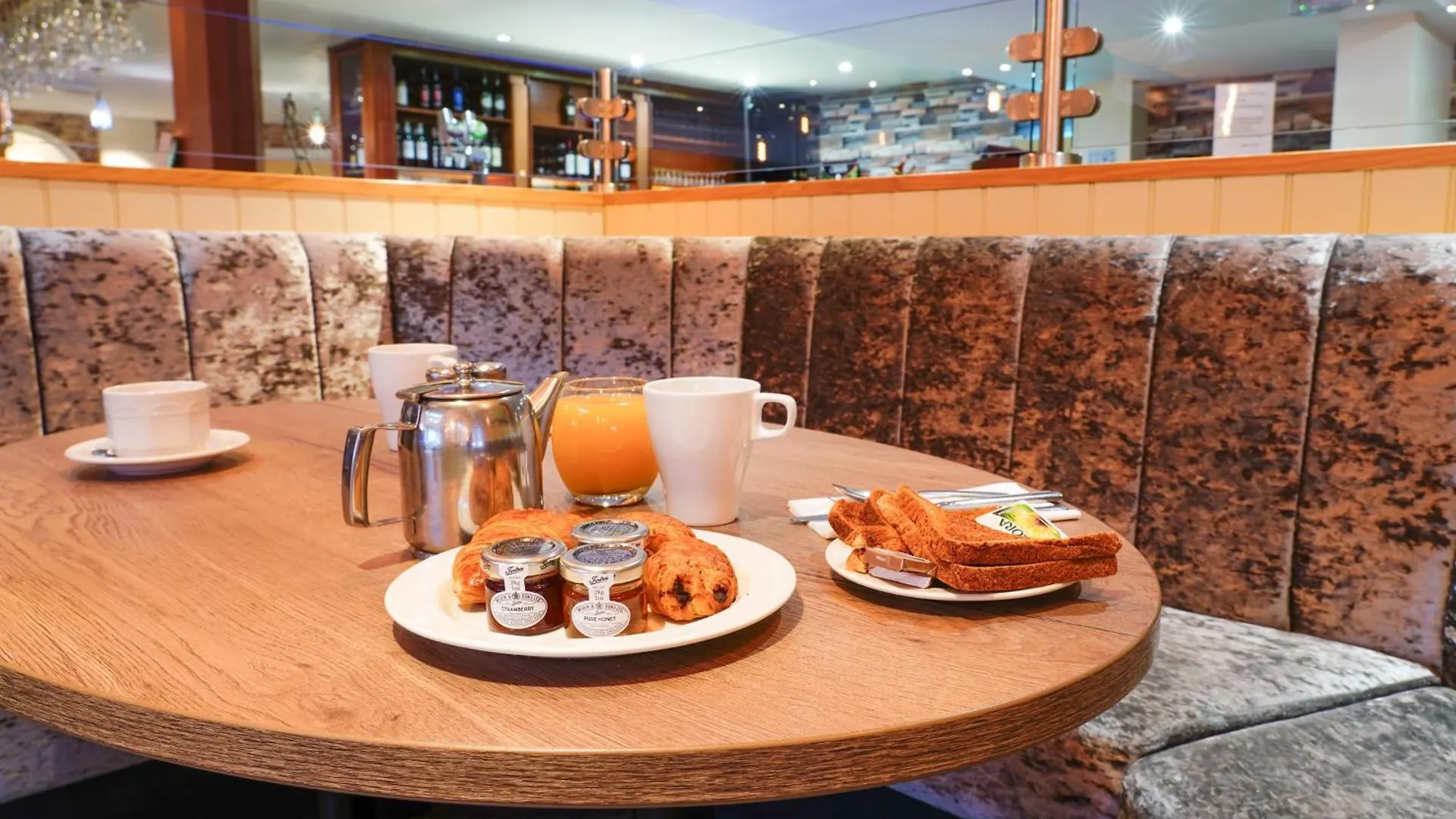 Gomersal Park Hotel & Dream Spa Birleşik Krallık