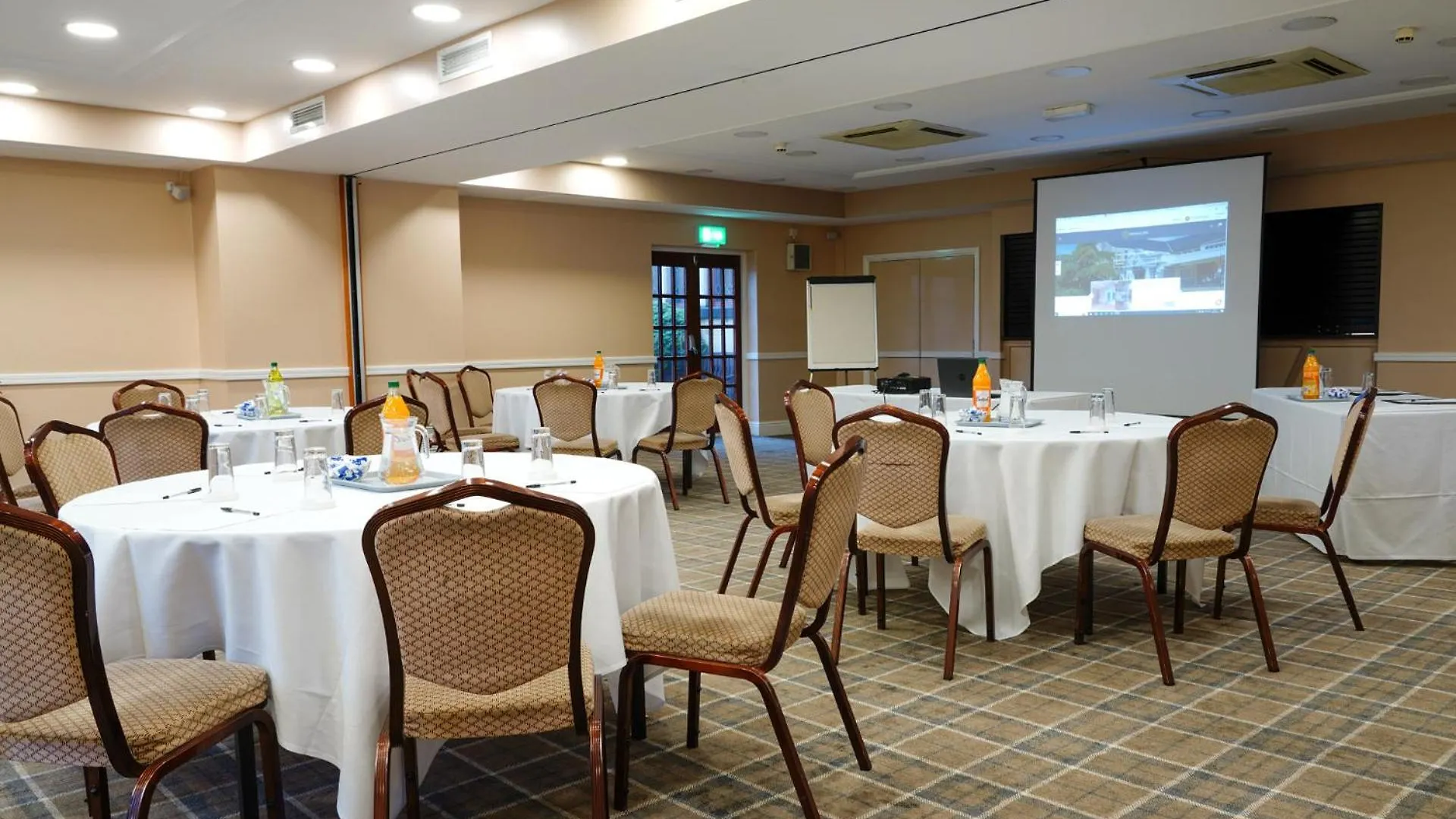 ***  Gomersal Park Hotel & Dream Spa Birleşik Krallık