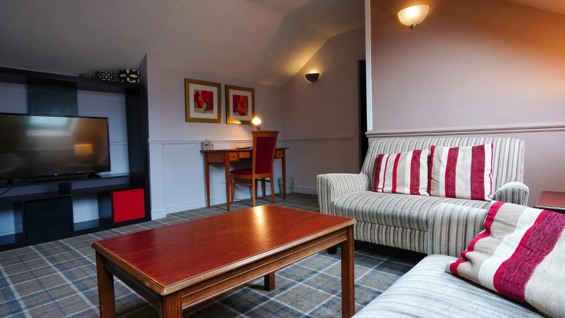 Gomersal Park Hotel & Dream Spa 3*,  Birleşik Krallık